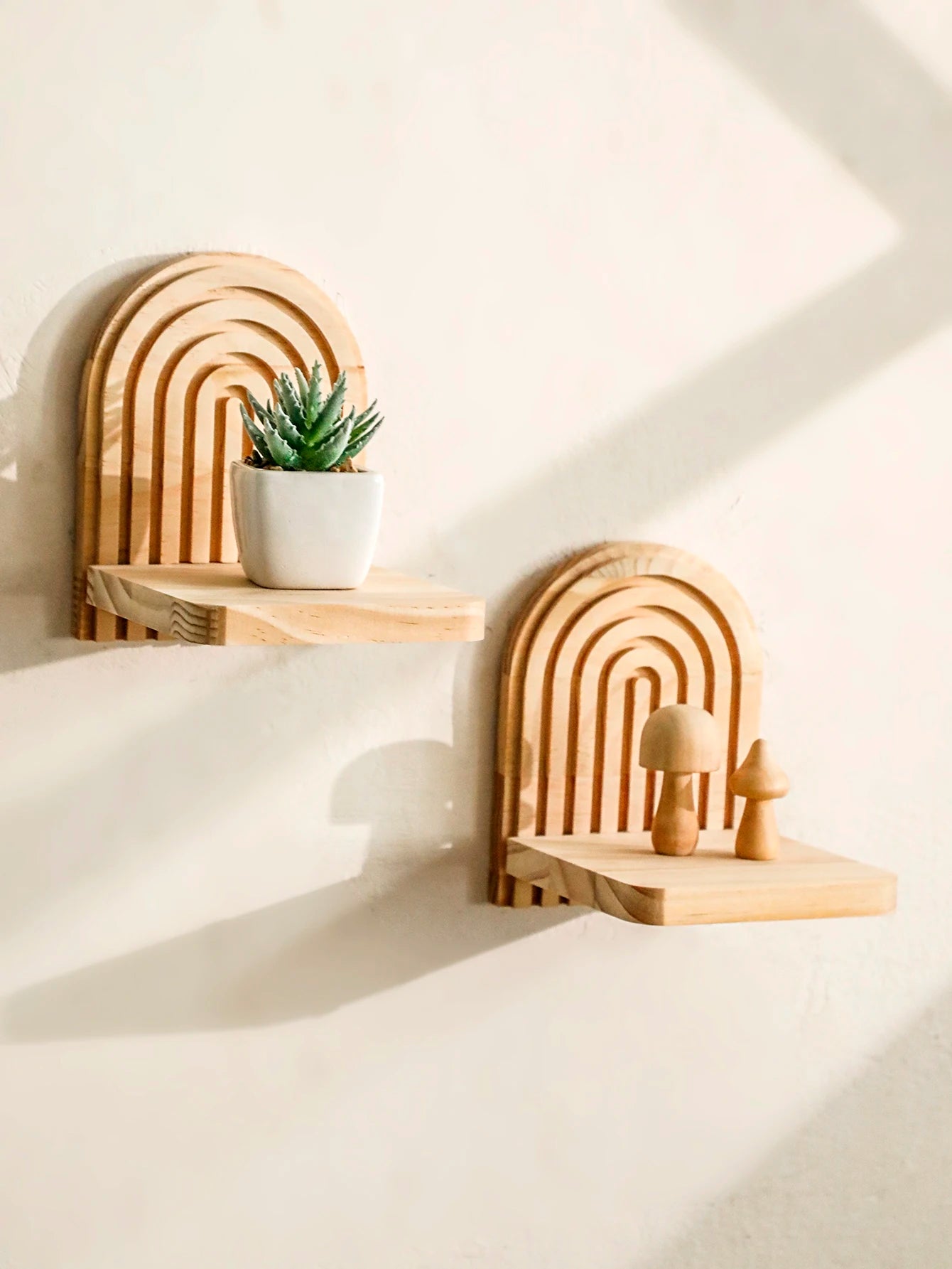 1pc Rustic Wooden Wall Mounted Shelves, Rainbow Arch Design, Decorative Display Racks for Succulents, Crystals & Home Decor Gift