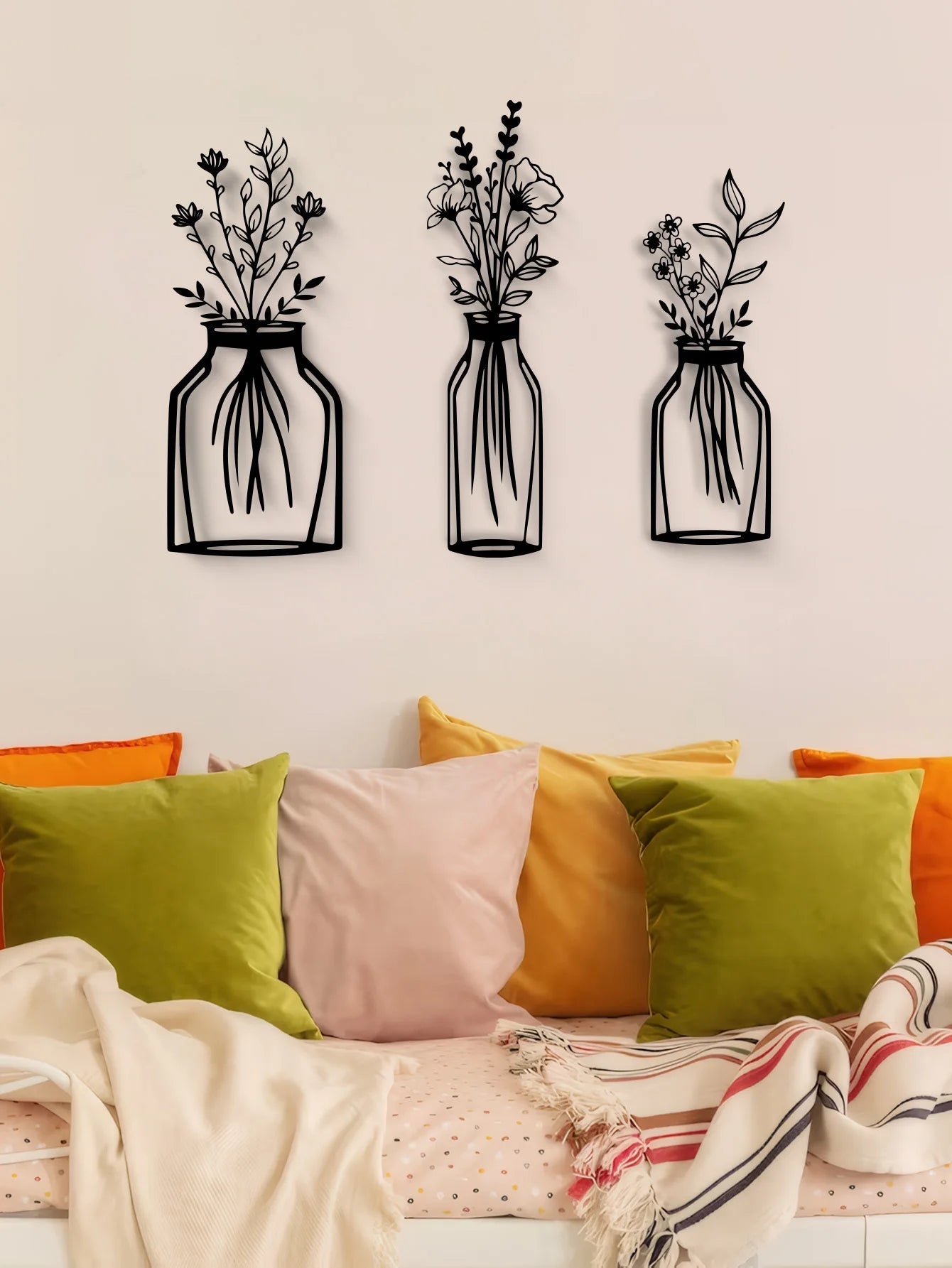 3Pcs Black Metal Flowers Wall Decor Minimalist Floral Wall Hanging Art, Black Abstract Line for Bedroom Wall Art Sculptures The Home Essentials
