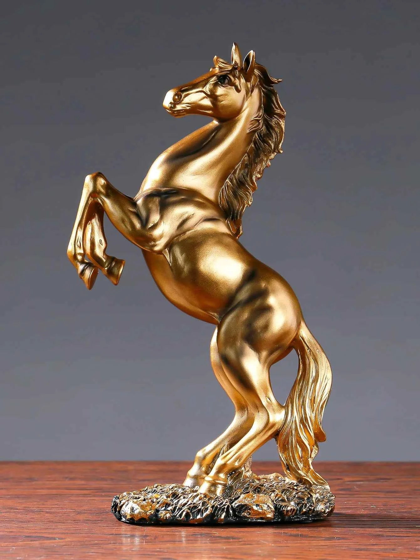 European Style Home Resin Victory Horse Statue, Living Room ，Cabinet,Office Desktop Decoration  Animal Figurines