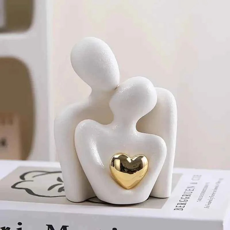 1Pc Romantic Love Embrace Statue Ornament Couple Set Bedroom Interior Decoration Valentine's Day Gift